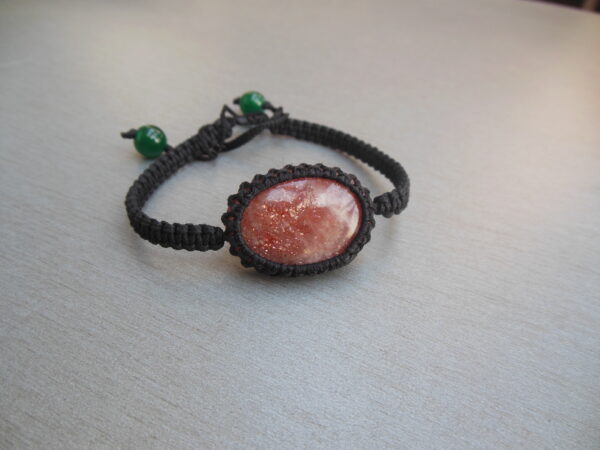 Sun stone bracelet -  Gemstone macrame bracelet